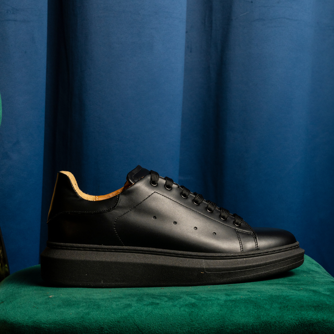 Sneakers mod. MQ