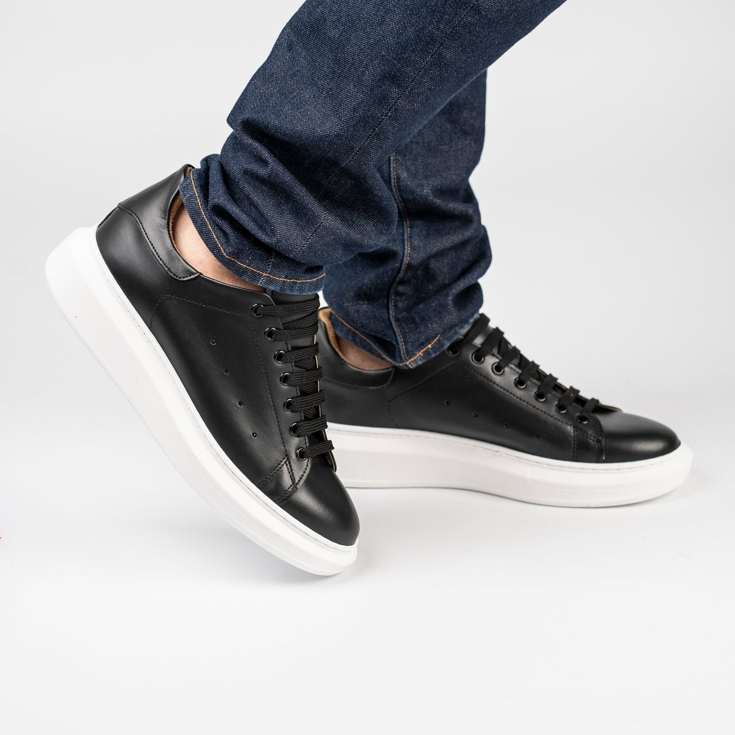 Sneakers mod. MQ