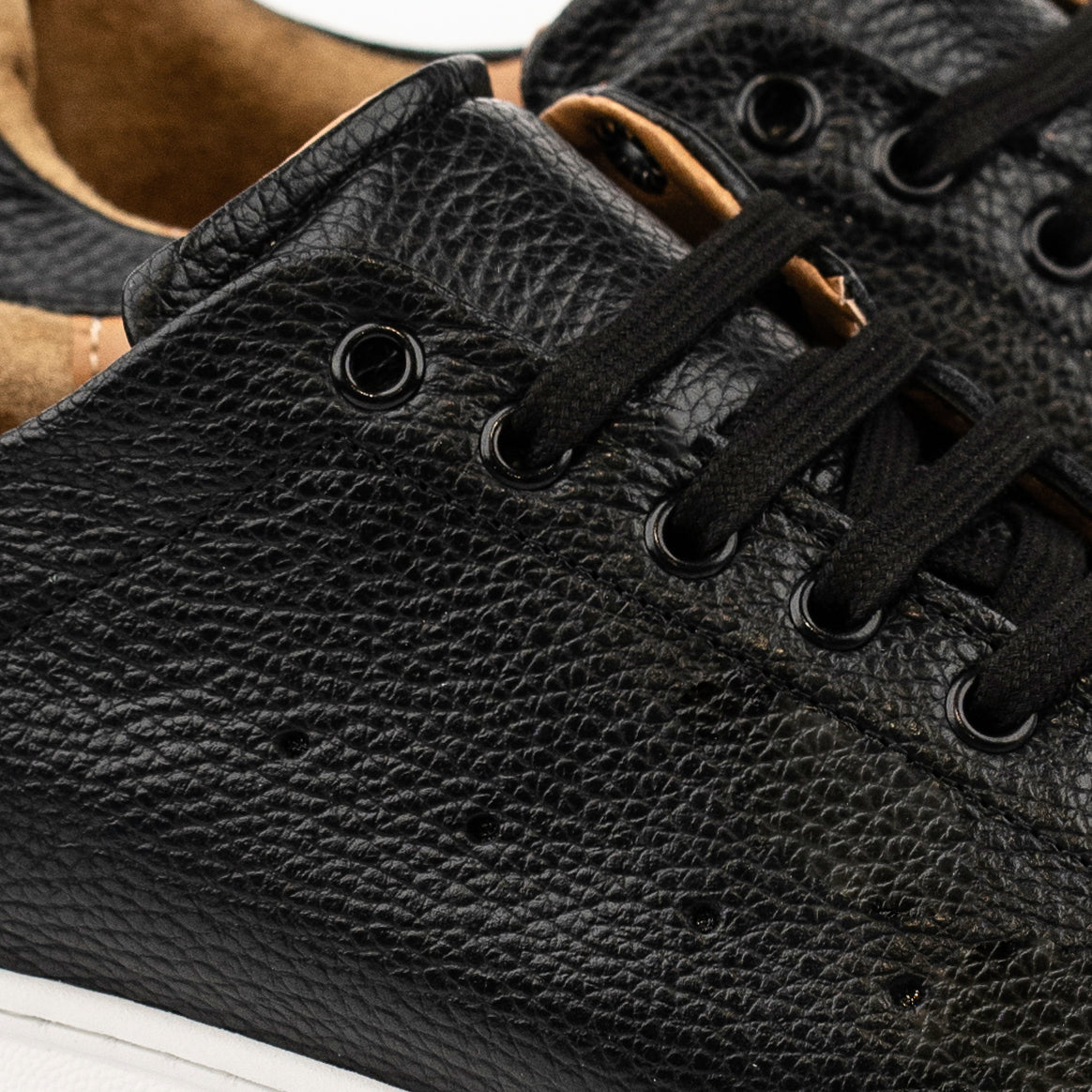 Sneakers mod. MQ