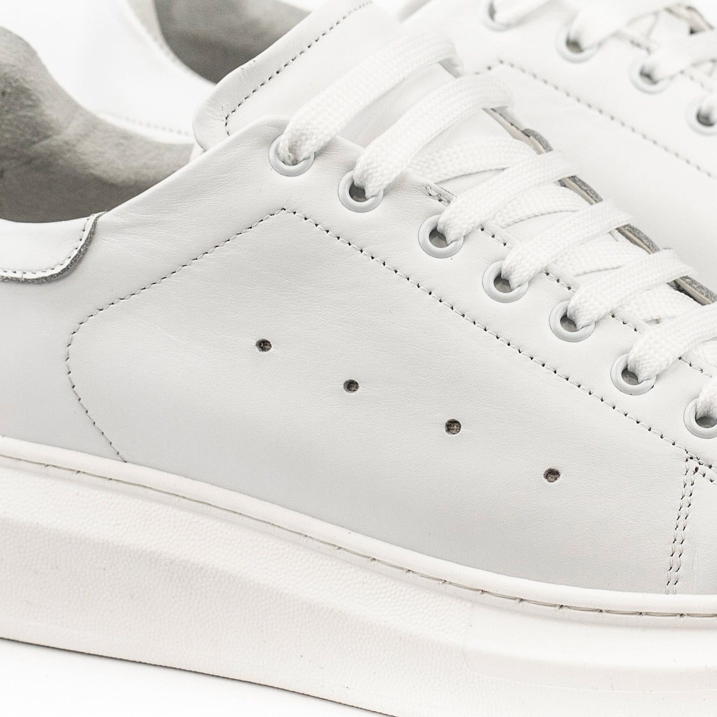 Sneakers mod. MQ
