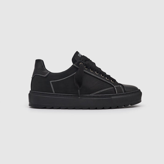 StrikeOne - Deep Black
